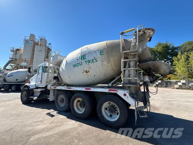 Kenworth T800 其他貨車