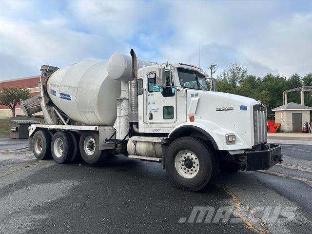Kenworth T800 其他貨車