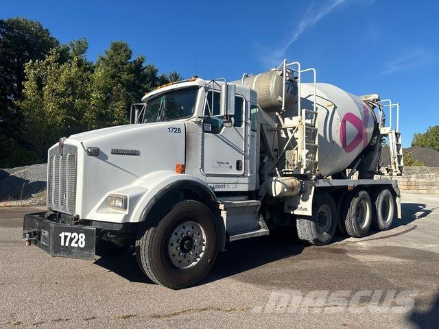 Kenworth T800 其他貨車