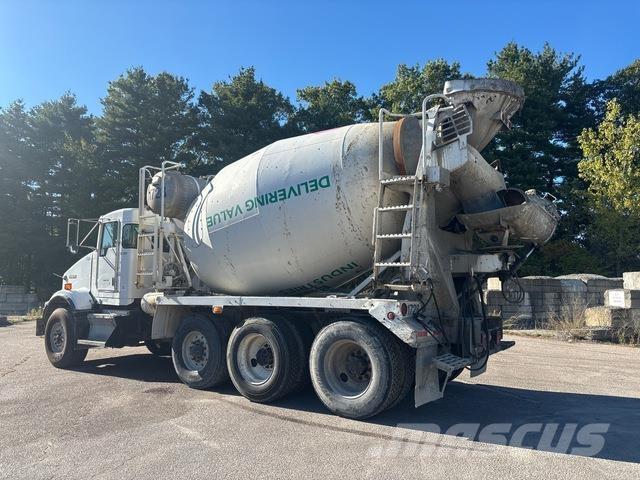 Kenworth T800 其他貨車