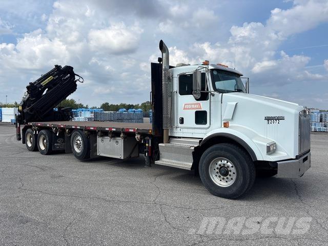 Kenworth T800 起重機卡車