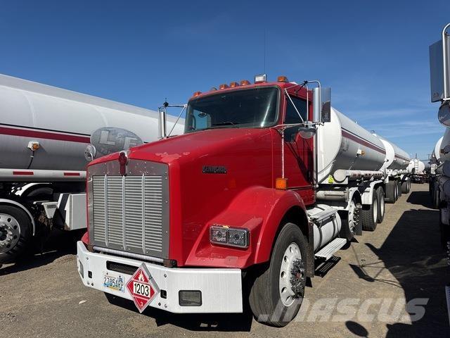 Kenworth T800 運油車