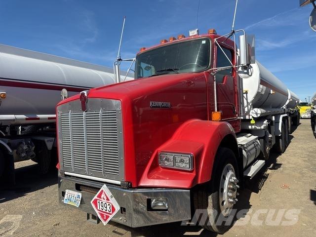 Kenworth T800 運油車