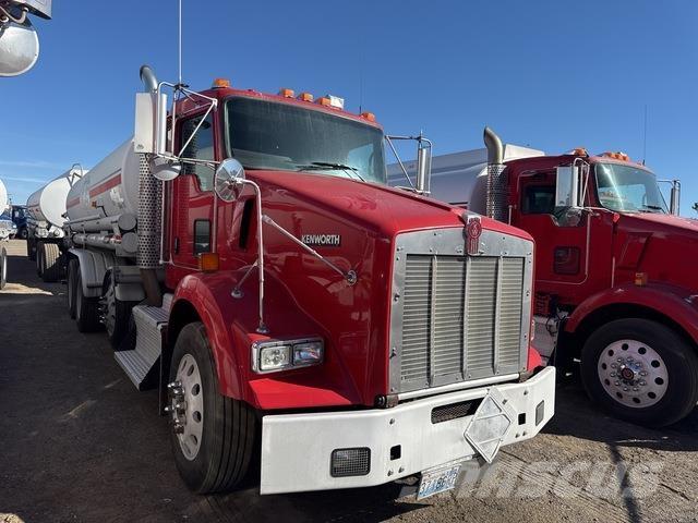 Kenworth T800 運油車