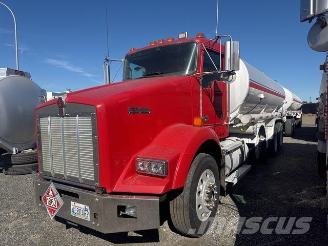 Kenworth T800 運油車