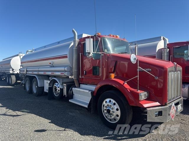 Kenworth T800 運油車