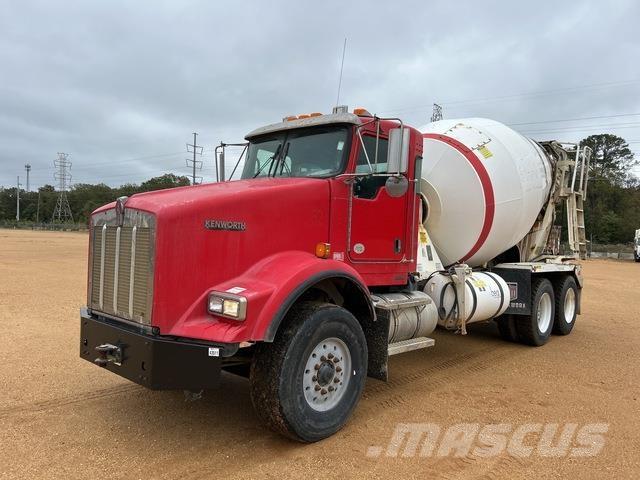 Kenworth T800 其他貨車
