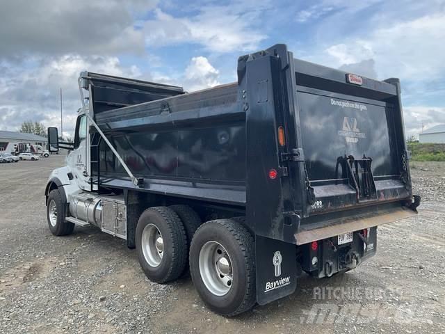 Kenworth T880 傾卸式卡車