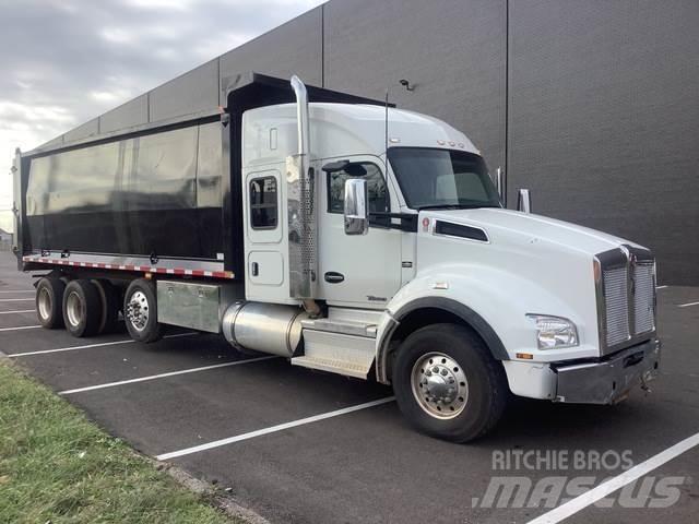 Kenworth T880 傾卸式卡車