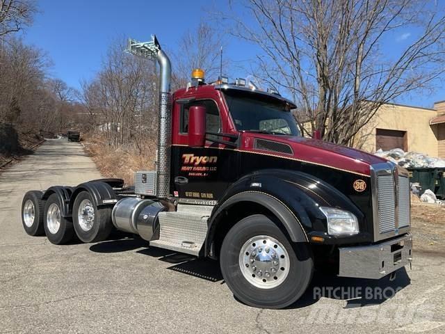 Kenworth T880 曳引機組件