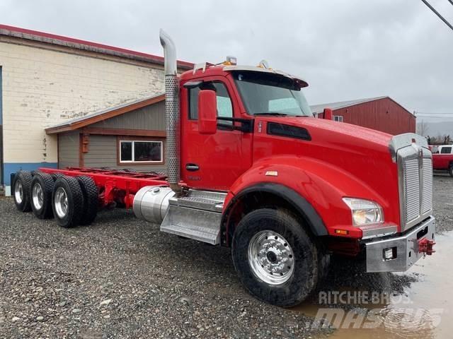 Kenworth T880 駕駛室與內部