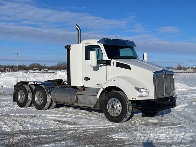 Kenworth T880 曳引機組件
