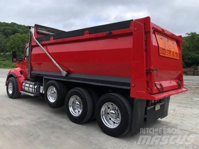 Kenworth T880 傾卸式卡車