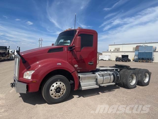 Kenworth T880 曳引機組件
