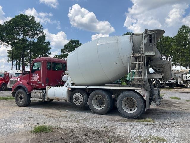 Kenworth T880 其他貨車