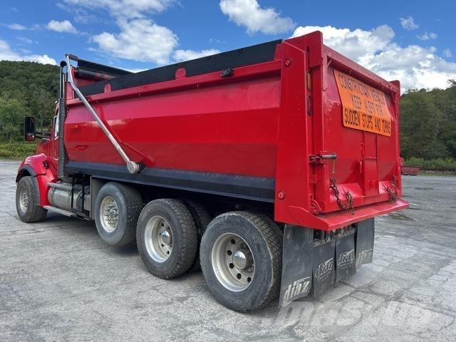 Kenworth T880 傾卸式卡車