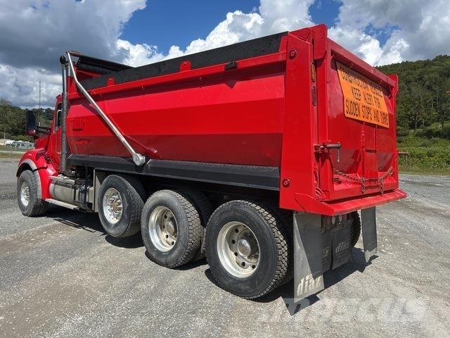 Kenworth T880 傾卸式卡車