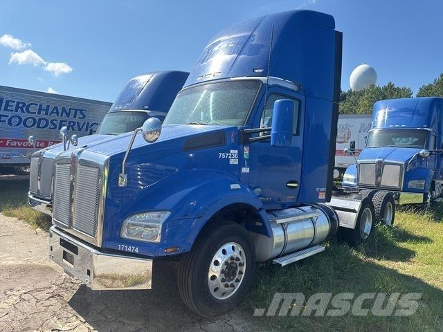 Kenworth T880 曳引機組件