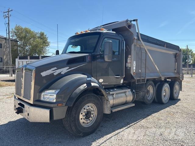 Kenworth T880 傾卸式卡車