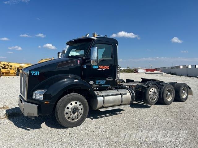 Kenworth T880 曳引機組件