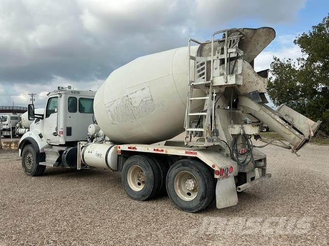 Kenworth T880 其他貨車