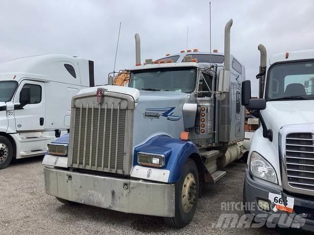 Kenworth W900 曳引機組件