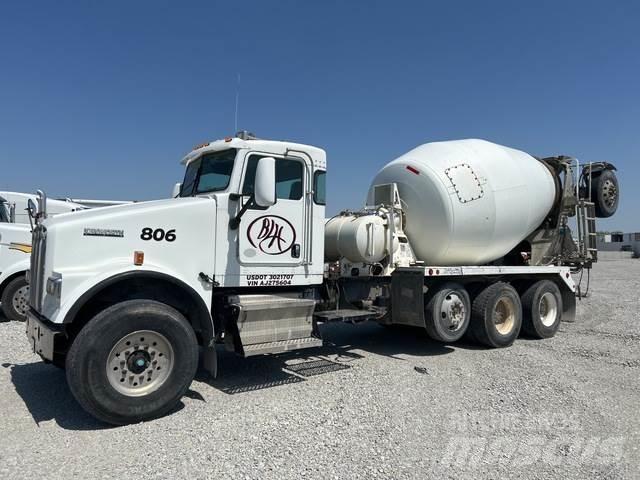 Kenworth W900 其他貨車