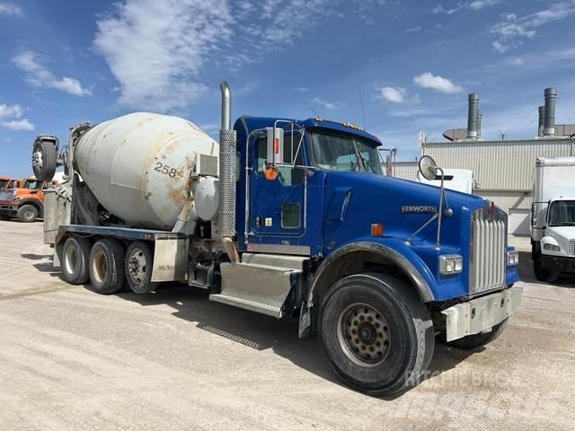 Kenworth W900 其他貨車