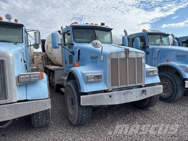 Kenworth W900 其他貨車
