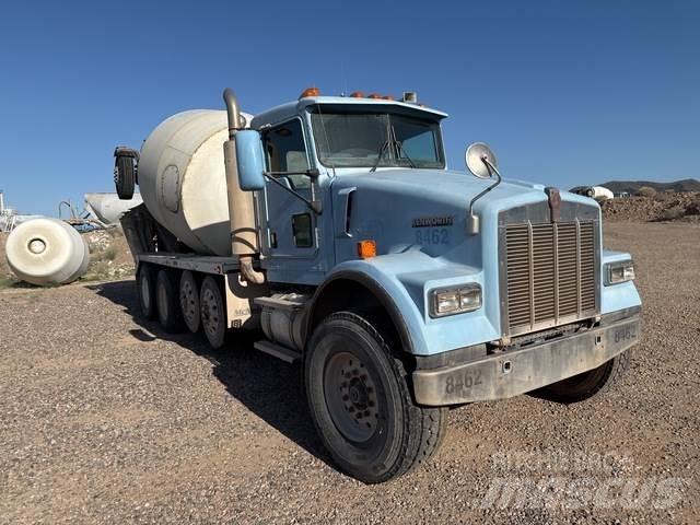 Kenworth W900 其他貨車