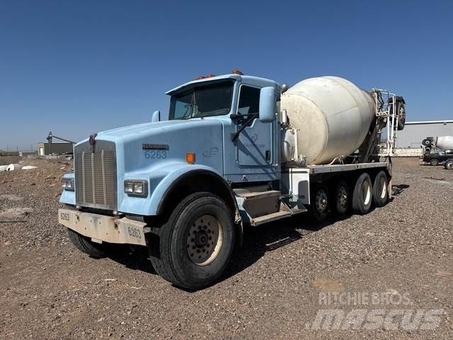 Kenworth W900 其他貨車