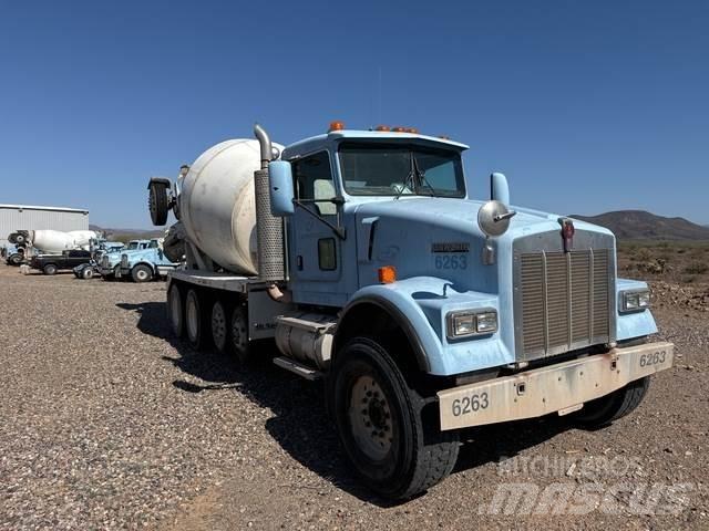 Kenworth W900 其他貨車