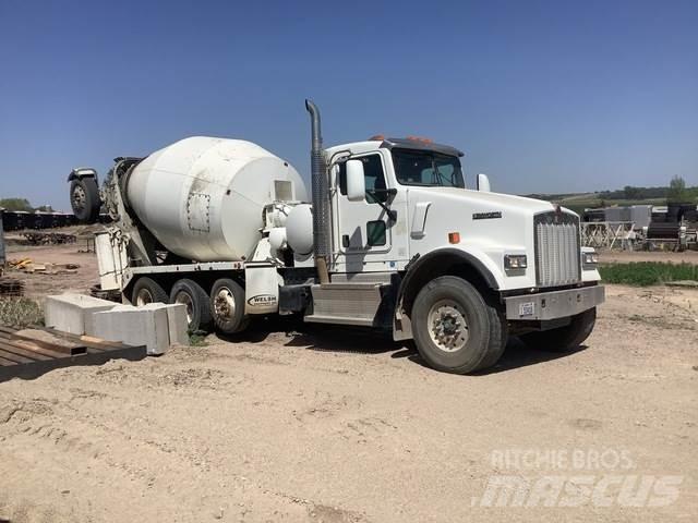 Kenworth W900 其他貨車