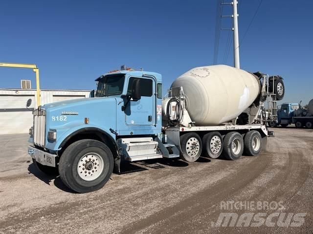 Kenworth W900 其他貨車