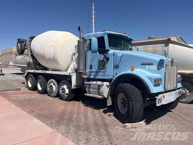 Kenworth W900 其他貨車