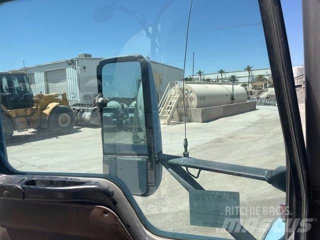 Kenworth W900 其他貨車