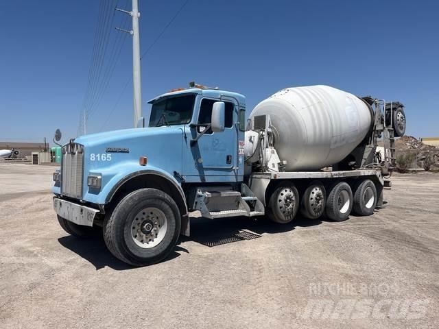 Kenworth W900 其他貨車