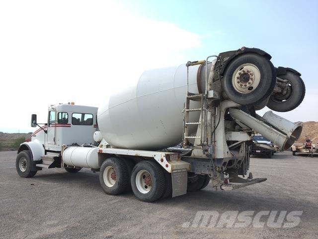 Kenworth W900 其他貨車