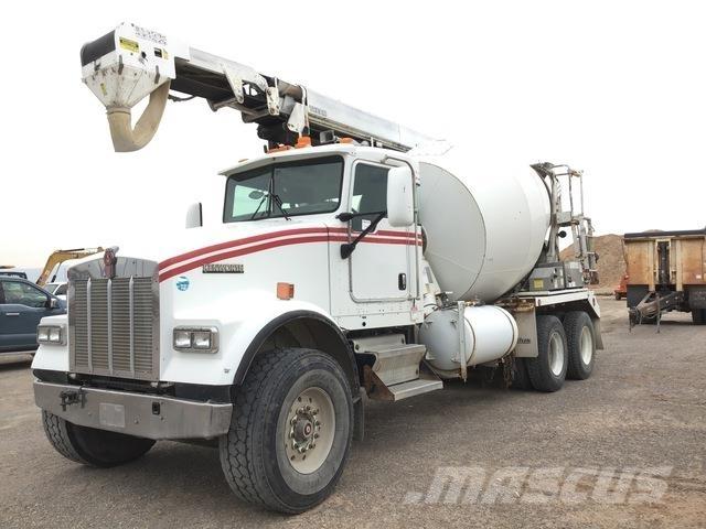 Kenworth W900 其他貨車