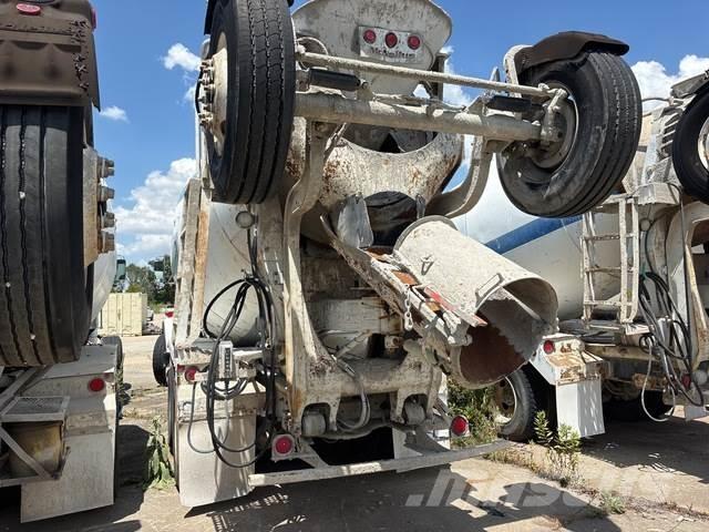 Kenworth W900 其他貨車