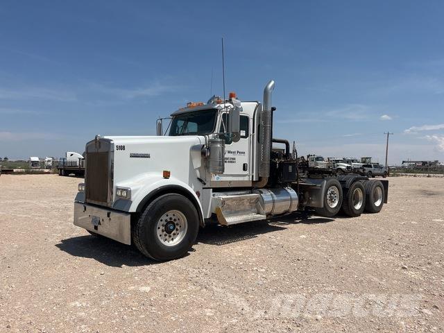 Kenworth W900 救援車