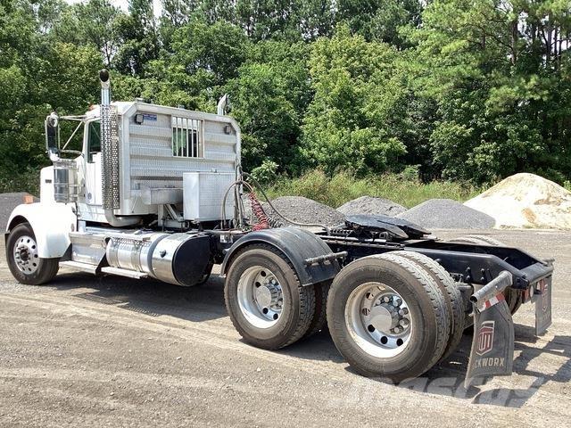 Kenworth W900 曳引機組件