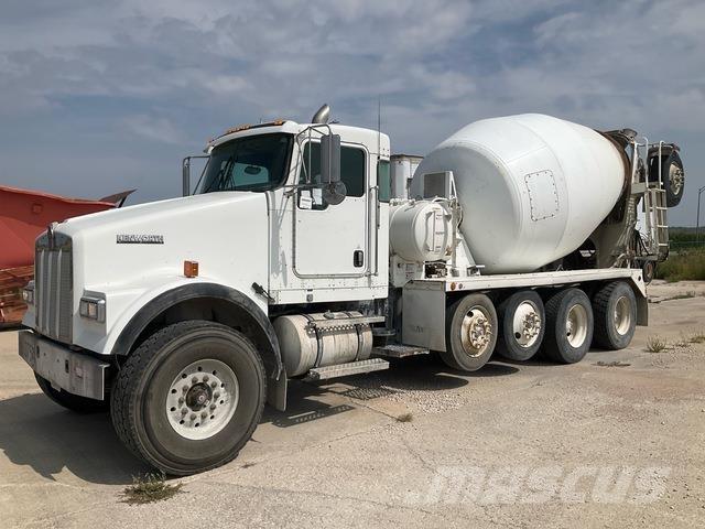 Kenworth W900 其他貨車