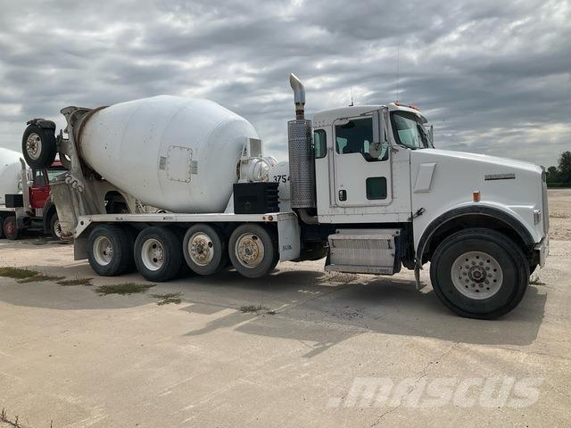 Kenworth W900 其他貨車