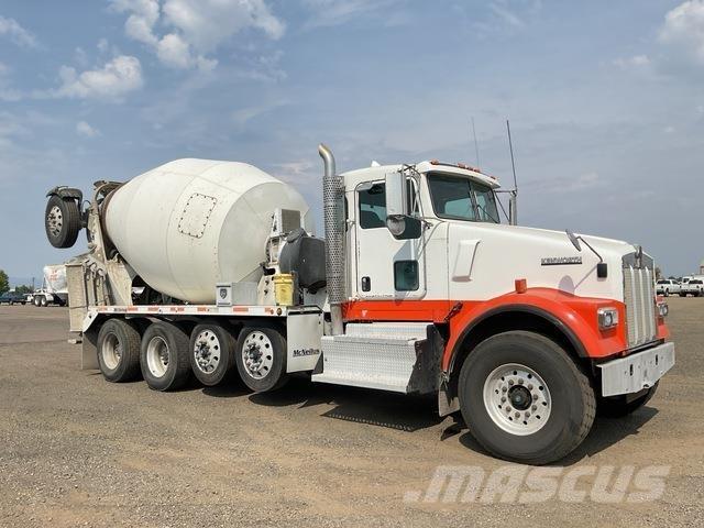 Kenworth W900 其他貨車