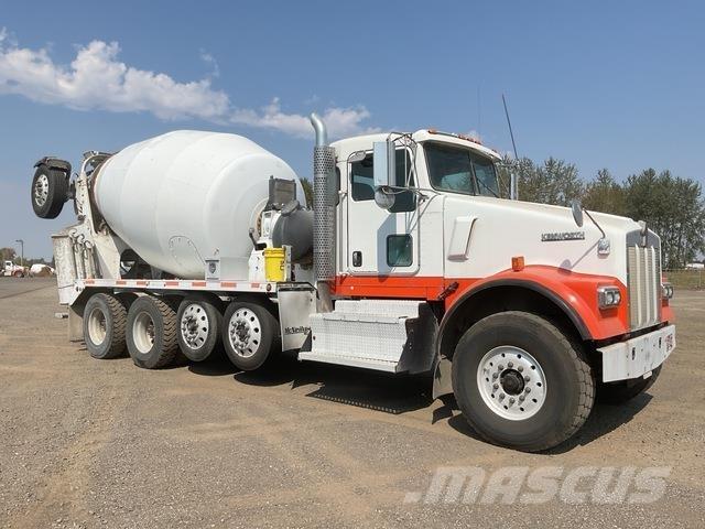 Kenworth W900 其他貨車
