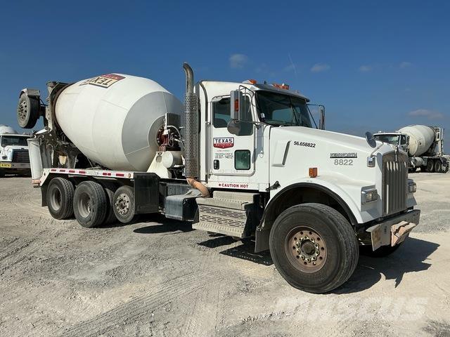 Kenworth W900 其他貨車