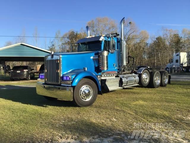Kenworth W900L 曳引機組件