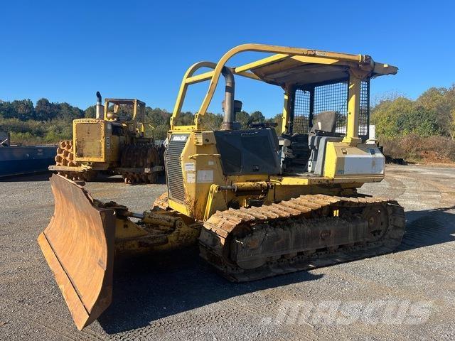 Komatsu  履帶推土機