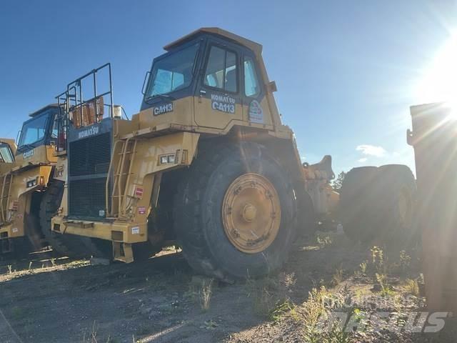 Komatsu 330M 鉸接式起吊車